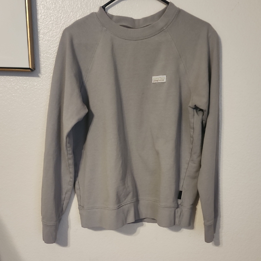 Patagonia Gray Crewneck Sweater Soft Knit Classic